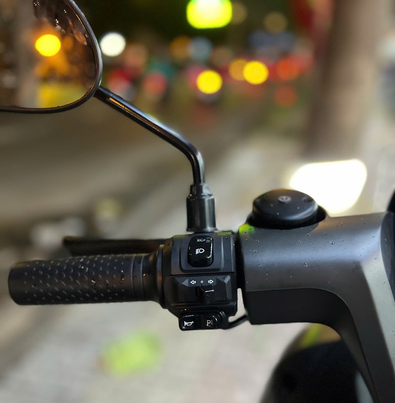 Xe M&aacute;y Điện Tailg Power F52 6 b&igrave;nh 22.3Ah