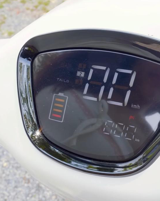 Xe Máy Điện Tailg Vespa R52 Chính Hãng Xe Máy Điện Tailg Vespa R52 Chính Hãng