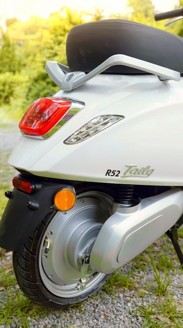 Xe Máy Điện Tailg Vespa R52 Chính Hãng Xe Máy Điện Tailg Vespa R52 Chính Hãng