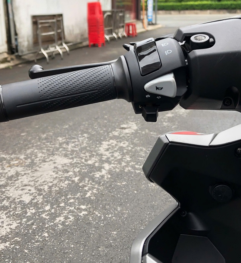 Xe M&aacute;y Điện Tailg T71 Vario