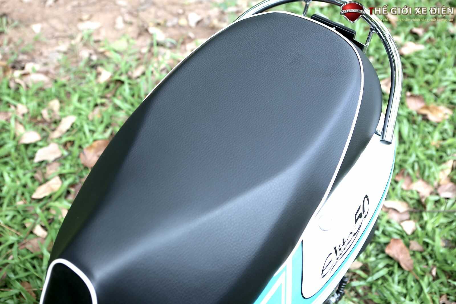 Xe ga 50cc Elite SYM Trắng Đỏ/Trắng Xanh Xe ga 50cc Elite SYM Trắng Đỏ/Trắng Xanh