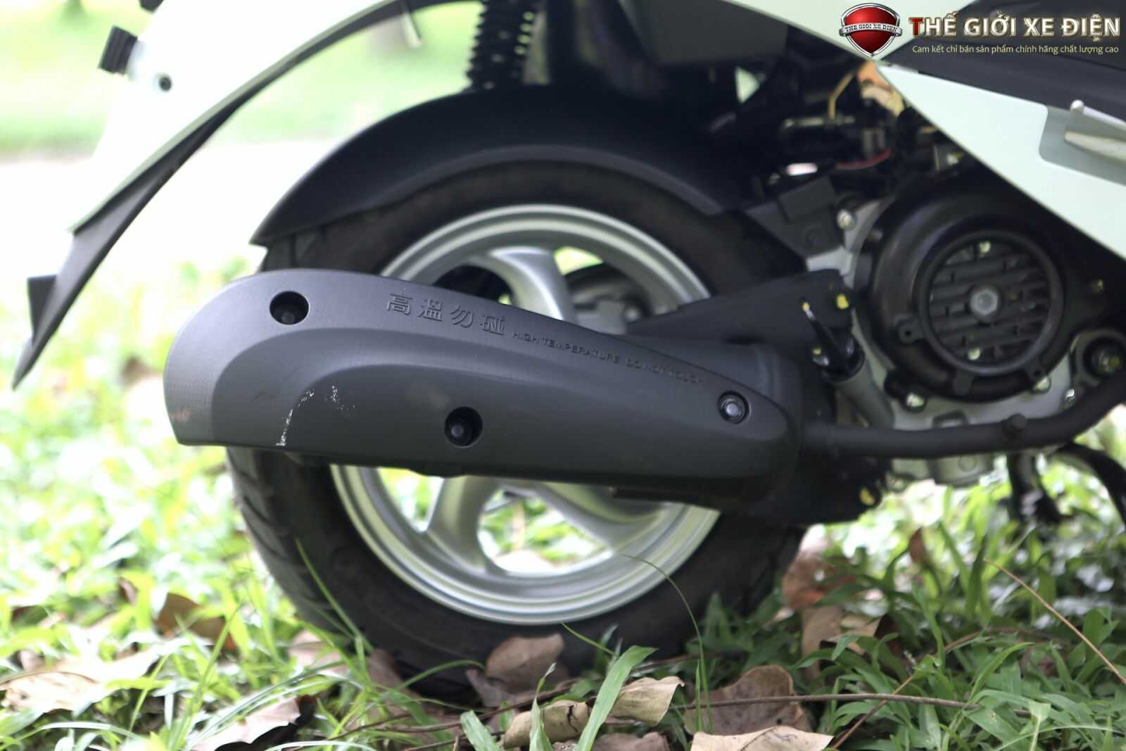 Xe ga 50cc Elite SYM Trắng Đỏ/Trắng Xanh Xe ga 50cc Elite SYM Trắng Đỏ/Trắng Xanh