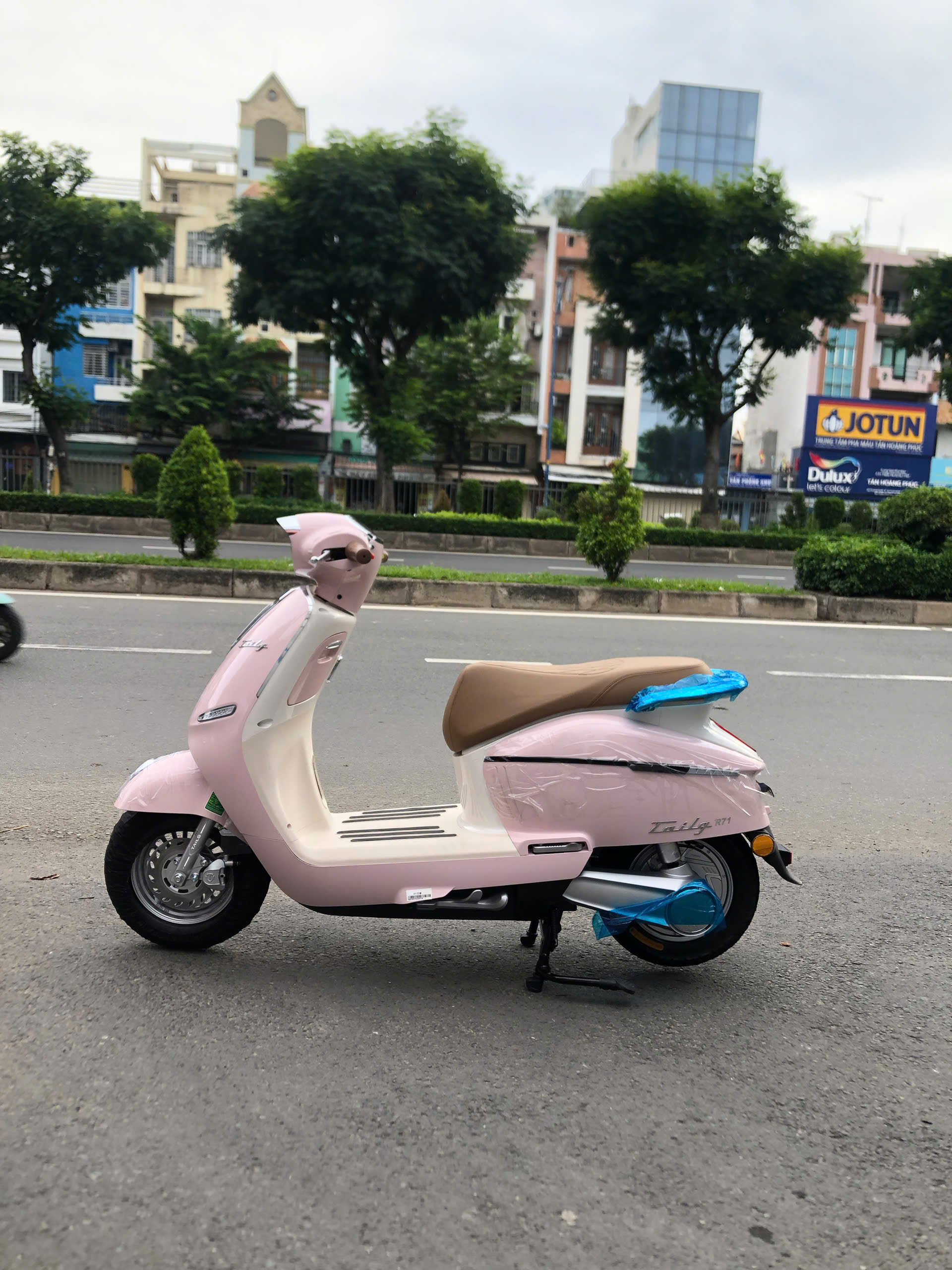 Lựa chọn xe điện chạy ắc quy: Giải pháp an toàn và bền vững cho người dùng