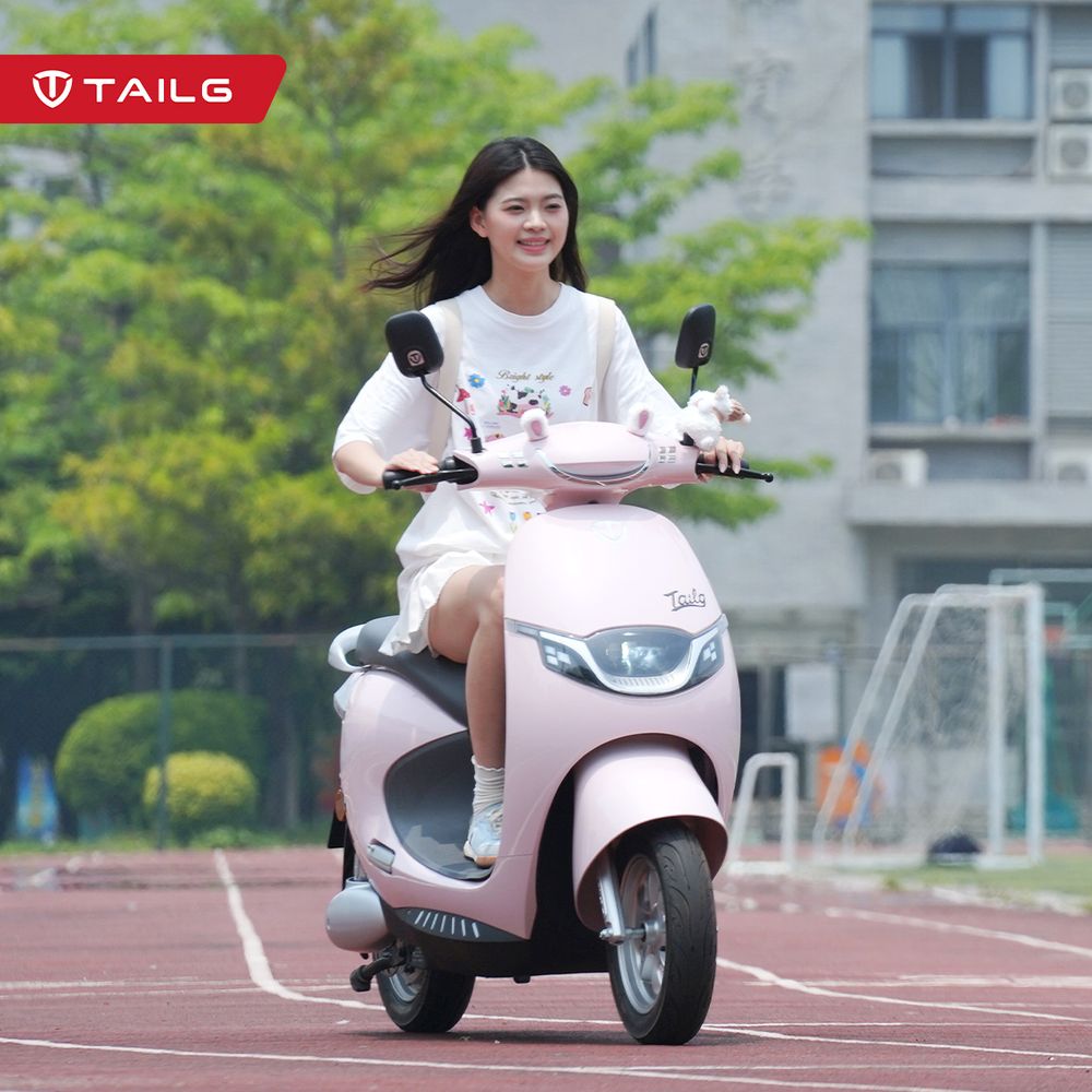 Xe máy điện Tailg Venus R53 có những tính năng tiện ích gì?