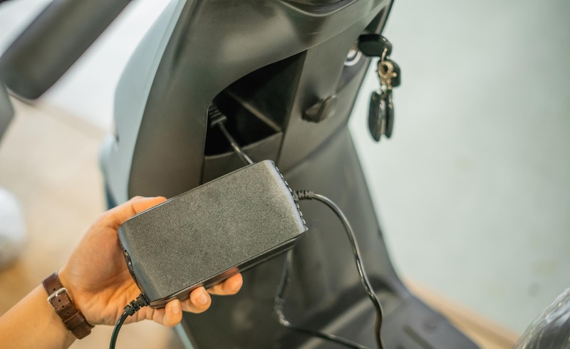 Liên tục xảy ra thảm họa cháy xe điện: Mối đe dọa thầm lặng từ pin Lithium-ion