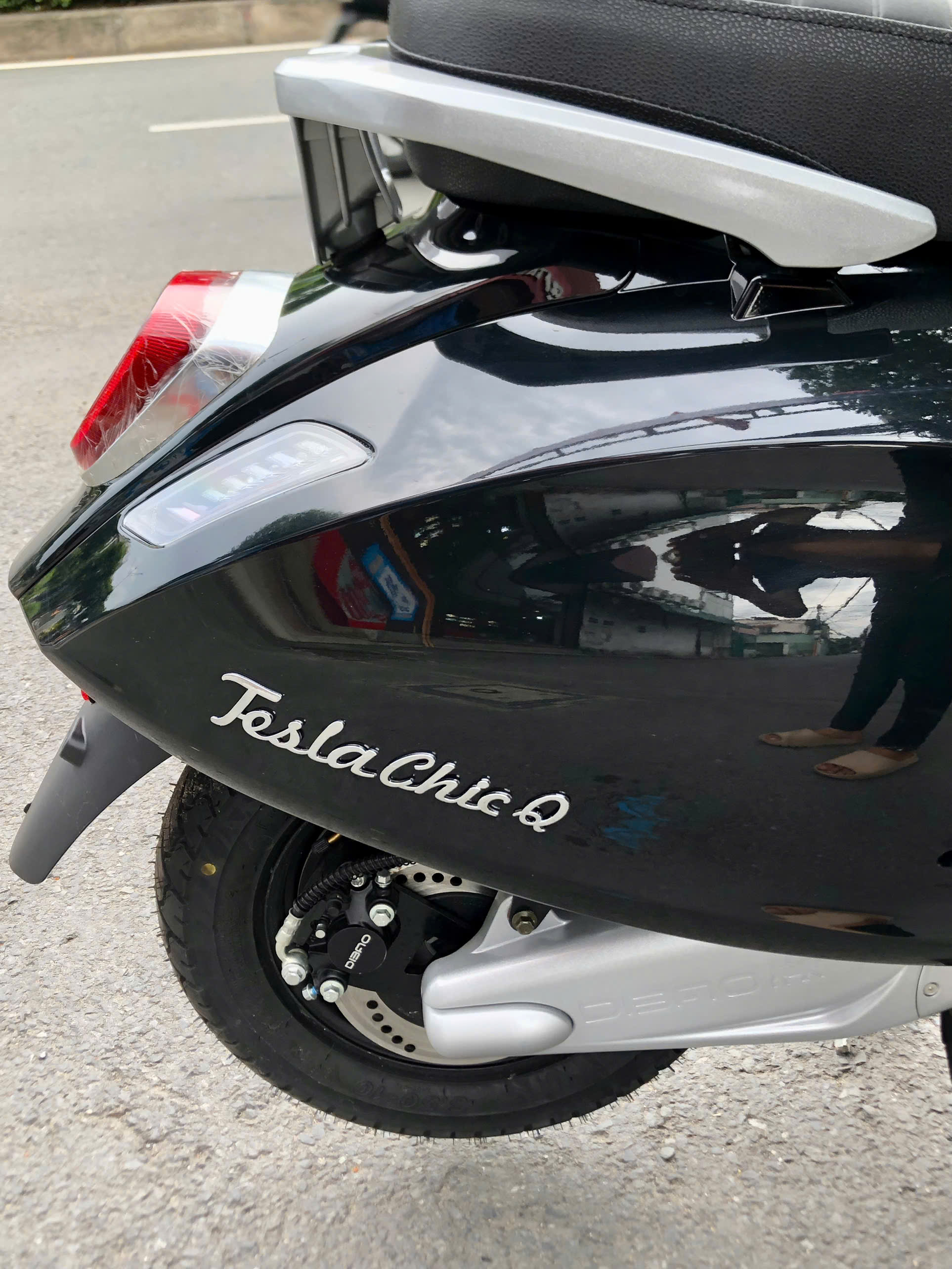 Xe M&aacute;y Điện Dibao Tesla Chic Q