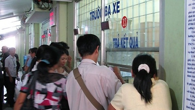 Hướng dãn  đầy đủ thủ tục sang tên đổi chủ cho xe điện