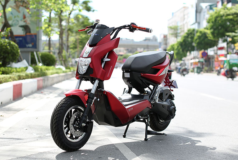 Đánh giá xe máy điện Xman Yadea 2019