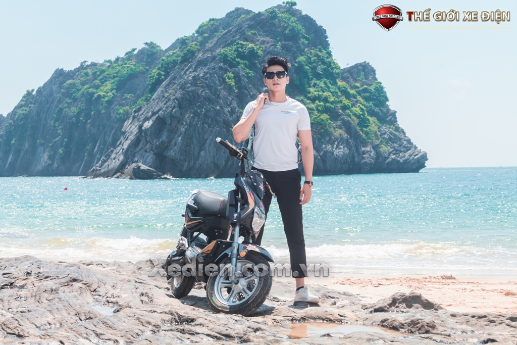 Ngắm 2 Mẫu Xe Điện Cá Tính Phù Hợp Cho Nam